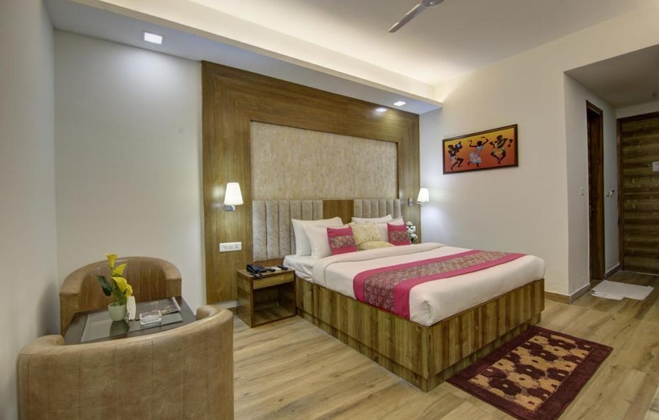 Deluxe Room with Breakfast