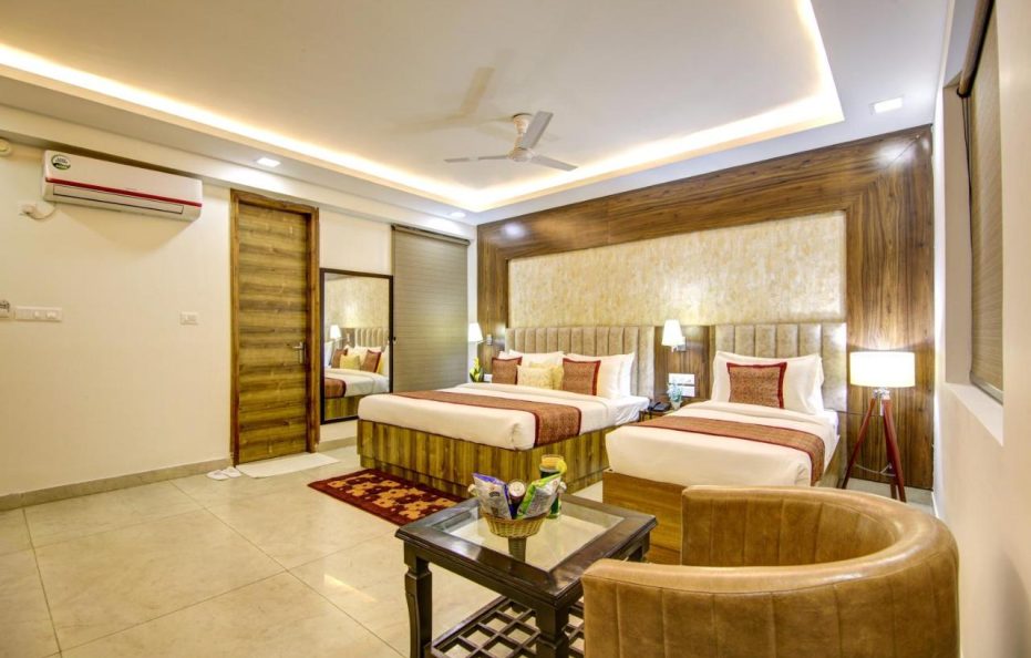 Deluxe Room with Breakfast